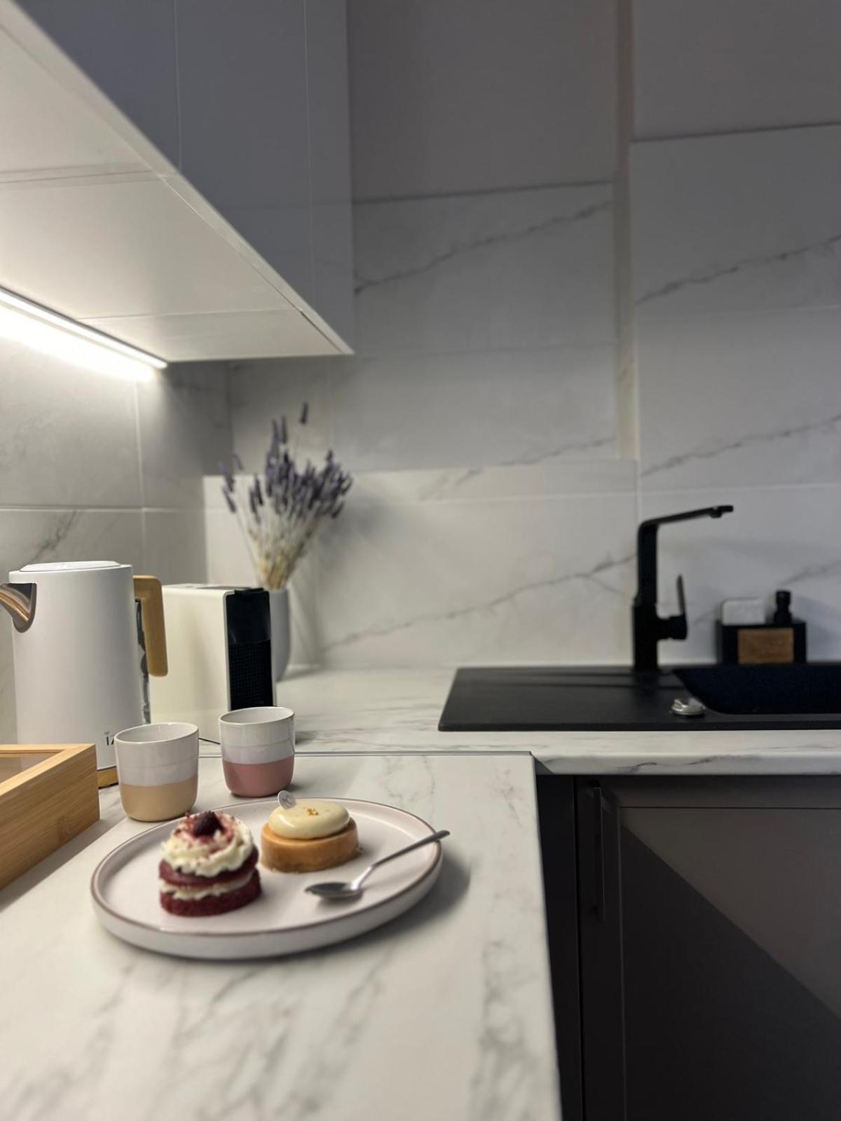 Oikiaegina Appartement Buitenkant foto